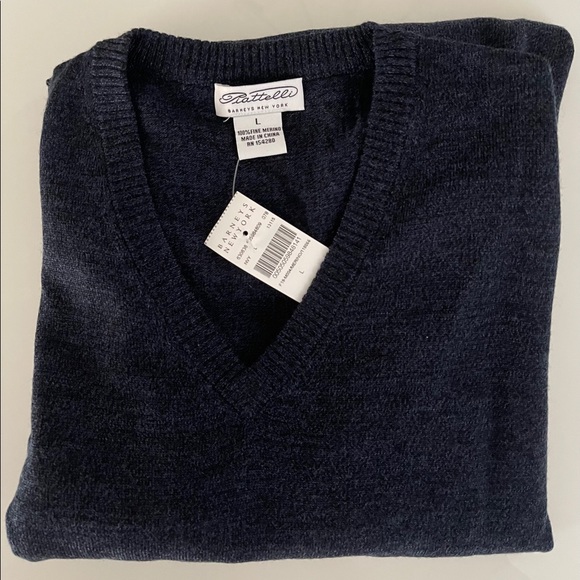 Men’s Piatelli Barney’s New York Blue V-Neck Sweater large